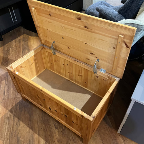 Pine Toy Box/Storage Box