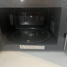 Load image into Gallery viewer, Kenwood 800w Microwave