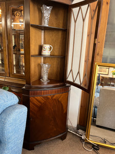 Corner Display Unit