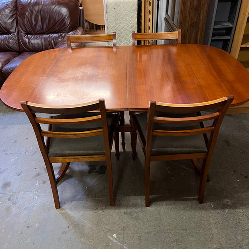 McIntosh Extending Table and Chairs