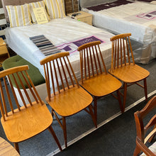 Load image into Gallery viewer, Vintage Formica Drop Leaf Table and Chairs