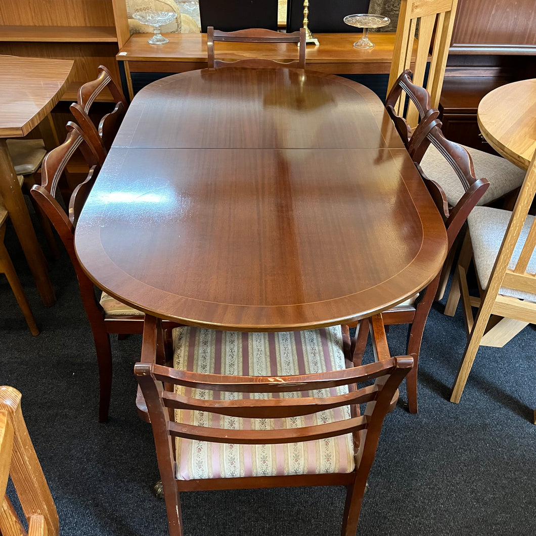Extending Table and 6 Chairs