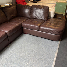 Load image into Gallery viewer, Large Brown Leather Corner Sofa