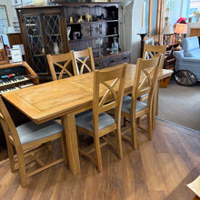 Load image into Gallery viewer, Natural Solid Oak Extending Table and 6 Chairs