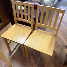 Load image into Gallery viewer, Light Oak Table and 2 Chairs