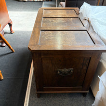 Load image into Gallery viewer, Vintage Oak Ottoman