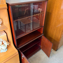 Load image into Gallery viewer, Small 2 Door Display Unit