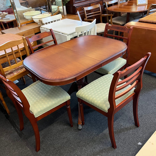Extending Dining Table and 4 Chairs