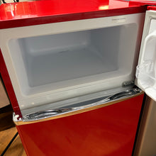 Load image into Gallery viewer, Russell Hobbs Undercounter Fridge Freezer