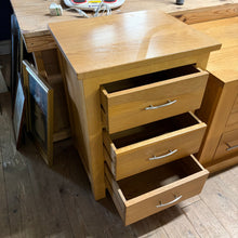Load image into Gallery viewer, Solid Oak 3 Drawer Bedside