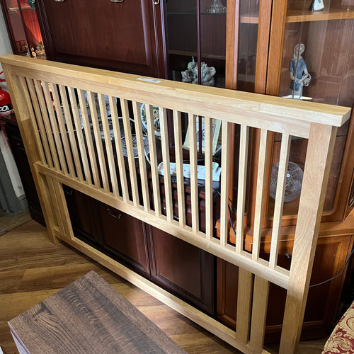 5ft Kingsize Oak Floor Standing Headboard