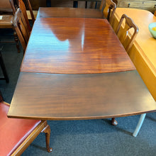 Load image into Gallery viewer, Vintage Draw Leaf Table and 6 Chairs