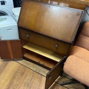 1 Drawer 2 Door Bureau