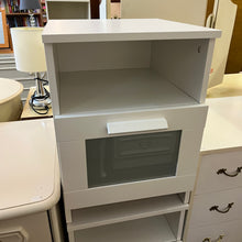 Load image into Gallery viewer, Pair of White 1 Drawer Bedsides