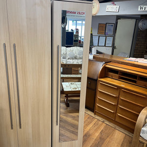 4 Piece Bedroom Set