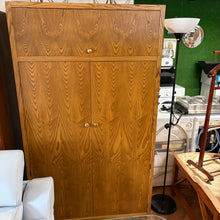 Load image into Gallery viewer, Solid Wood 2 Door Wardrobe