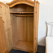 Load image into Gallery viewer, Corona 2 Door Wardrobe