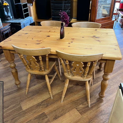 Farmhouse Solid Pine Table and 4 Chairs