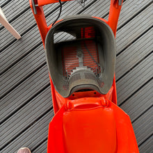 Load image into Gallery viewer, Flymo Hover Vac 280 Mower