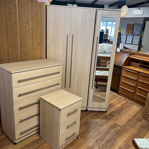4 Piece Bedroom Set
