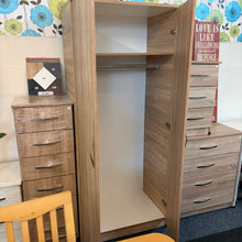 Load image into Gallery viewer, Brand New Oak Effect 2 Door Wardrobe