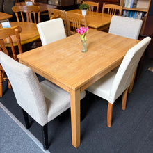 Load image into Gallery viewer, Dining Table and 4 Chairs