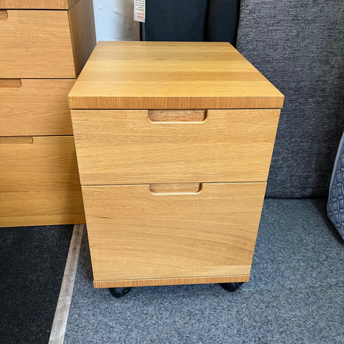 Oak 2 Drawer Filing Cabinet/Drawers