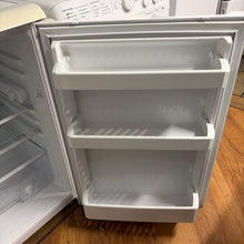Load image into Gallery viewer, Beko Undercounter Fridge