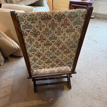 Load image into Gallery viewer, Vintage Antique American Style Rocking Chair