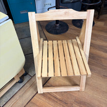 Load image into Gallery viewer, Butterfly Storage Drop Leaf Table and 4 Chairs