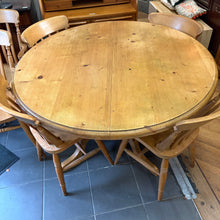 Load image into Gallery viewer, Solid Pine Farmhouse Table and 4 Chairs