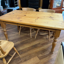 Load image into Gallery viewer, Farmhouse Solid Pine Table and 4 Chairs
