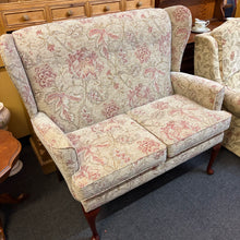 Load image into Gallery viewer, 2 Seater Cottage Style Sofa