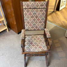 Load image into Gallery viewer, Vintage Antique American Style Rocking Chair