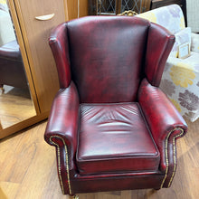 Load image into Gallery viewer, Chesterfield Style Wingback Leather Chair