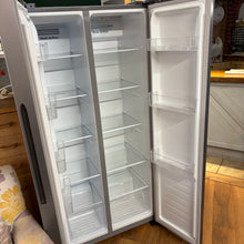 Load image into Gallery viewer, Fridgemaster Multi Airflow Silver American Fridge Freezer