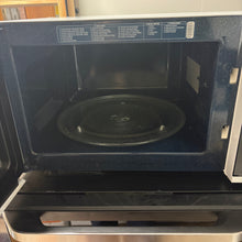 Load image into Gallery viewer, Samsung 800w Microwave