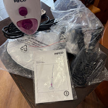 Load image into Gallery viewer, Pifco 12 in 1 Steam Mop