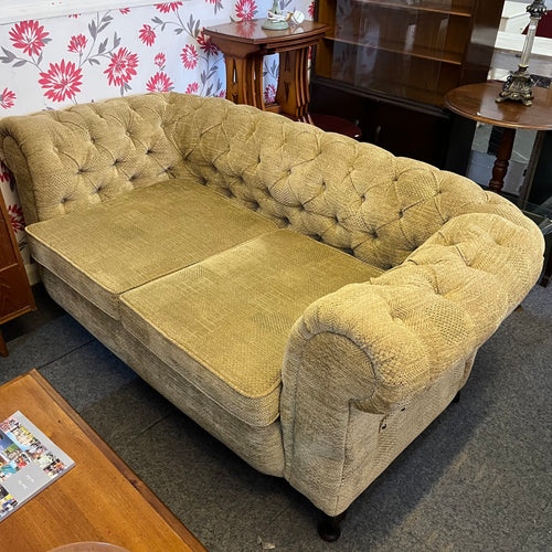 Chesterfield Style Chaise Lounge