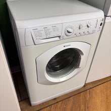 Load image into Gallery viewer, Hotpoint Aquarius 6kg Washing Machine