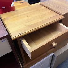 Load image into Gallery viewer, Pine 1 Drawer Bedside
