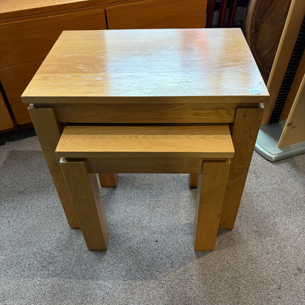 Solid Oak Nest of 2 Tables