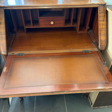 Load image into Gallery viewer, Lebus 3 Drawer Bureau