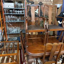 Load image into Gallery viewer, Vintage Dining Table and 6 Chairs