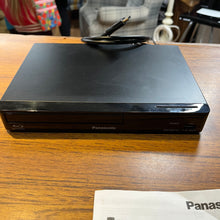 Load image into Gallery viewer, Panasonic Blu-ray Disc Player with Remote