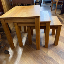Load image into Gallery viewer, Solid Oak Nest of 3 Tables