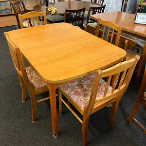 Extending Table and 4 Chairs